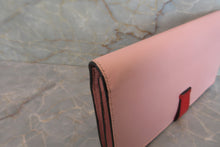 Load image into Gallery viewer, HERMES  Bearn Soufflet Box carf leather/Lizard Rose sakura/Rouge X Engraving Wallet 700040092