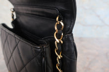画像をギャラリービューアに読み込む, CHANEL/シャネル マトラッセフリンジチェーンショルダーバッグ ラムスキン ブラック/ゴールド金具 ショルダーバッグ 800020112