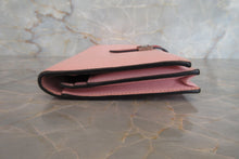 Load image into Gallery viewer, HERMES  Bearn Soufflet Box carf leather/Lizard Rose sakura/Rouge X Engraving Wallet 700040092