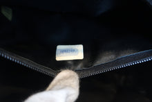 将图片加载到图库查看器,CHANEL/香奈儿 经典双C 流苏 链条包 羊皮 Black/Gold hadware(黑色/金色金属) 肩背包 800030202