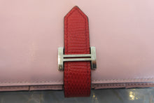Load image into Gallery viewer, HERMES  Bearn Soufflet Box carf leather/Lizard Rose sakura/Rouge X Engraving Wallet 700040092