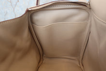 画像をギャラリービューアに読み込む, HERMES/エルメス リンディ30 ヴォースイフト パルシュマン □L刻印 ショルダーバッグ 700060126