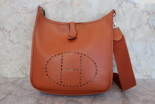 Load image into Gallery viewer, HERMES EVELYNE 2PM Graine Couchevel leather Cognac □H Engraving Shoulder bag 800090191