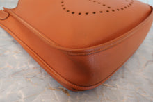 Load image into Gallery viewer, HERMES EVELYNE 2PM Graine Couchevel leather Cognac □H Engraving Shoulder bag 800090191