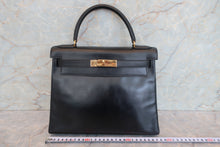 Load image into Gallery viewer, HERMES KELLY 28 Box carf leather Black Hand bag 700120003