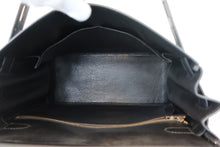 Load image into Gallery viewer, HERMES KELLY 28 Box carf leather Black Hand bag 700120003