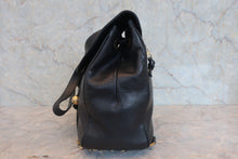 将图片加载到图库查看器,CHANEL/香奈儿 经典双C 链背包 荔枝皮 Black/Gold hadware(黑色/金色金属) 背包 800030106