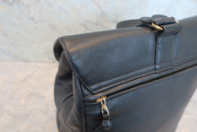 将图片加载到图库查看器,CHANEL/香奈儿 经典双C 链背包 荔枝皮 Black/Gold hadware(黑色/金色金属) 背包 800030106