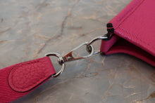 Load image into Gallery viewer, HERMES  EVELYNE TPM Clemence leather Rose shocking Z Engraving Shoulder bag 700100140