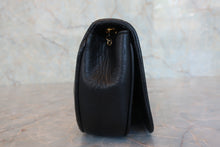 将图片加载到图库查看器,CHANEL/香奈儿 经典双C 链条包 羊皮 Black/Gold hadware(黑色/金色金属) 肩背包 800040183