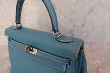 Load image into Gallery viewer, HERMES KELLY 25 Swift leather Blue jean □L Engraving Shoulder bag 600090205