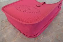 Load image into Gallery viewer, HERMES  EVELYNE TPM Clemence leather Rose shocking Z Engraving Shoulder bag 700100140