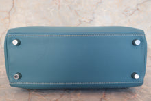 Load image into Gallery viewer, HERMES KELLY 25 Swift leather Blue jean □L Engraving Shoulder bag 600090205