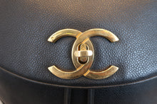将图片加载到图库查看器,CHANEL/香奈儿 经典双C 链背包 荔枝皮 Black/Gold hadware(黑色/金色金属) 背包 800030106
