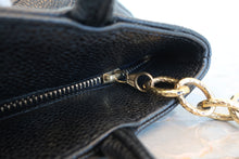 Load image into Gallery viewer, CHANEL Medallion Tote Caviar skin Black/Gold hardware Tote bag 800100017
