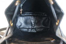 将图片加载到图库查看器,CHANEL/香奈儿 经典双C 链背包 荔枝皮 Black/Gold hadware(黑色/金色金属) 背包 800030106