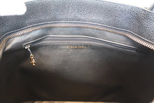 Load image into Gallery viewer, CHANEL Medallion Tote Caviar skin Black/Gold hardware Tote bag 800100017