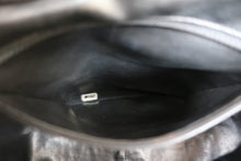 将图片加载到图库查看器,CHANEL/香奈儿 经典双C 链背包 荔枝皮 Black/Gold hadware(黑色/金色金属) 背包 800030106