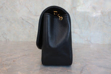 将图片加载到图库查看器,CHANEL/香奈儿 戴妃 CF 链条包 羊皮 Black/Gold hadware(黑色/金色金属) 肩背包 800050044