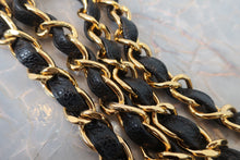 画像をギャラリービューアに読み込む, CHANEL/シャネル 中マトラッセシングルフラップチェーンショルダーバッグ キャビアスキン ネイビー/ゴールド金具 ショルダーバッグ 800020157