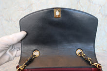 将图片加载到图库查看器,CHANEL/香奈儿 戴妃 CF 链条包 羊皮 Black/Gold hadware(黑色/金色金属) 肩背包 800050044