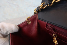 将图片加载到图库查看器,CHANEL/香奈儿 戴妃 CF 链条包 羊皮 Black/Gold hadware(黑色/金色金属) 肩背包 800050044
