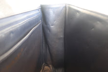 画像をギャラリービューアに読み込む, CHANEL/シャネル 中マトラッセシングルフラップチェーンショルダーバッグ キャビアスキン ネイビー/ゴールド金具 ショルダーバッグ 800020157