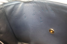 画像をギャラリービューアに読み込む, CHANEL/シャネル 中マトラッセシングルフラップチェーンショルダーバッグ キャビアスキン ネイビー/ゴールド金具 ショルダーバッグ 800020157