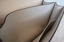 画像をギャラリービューアに読み込む, HERMES/エルメス コンスタンス3 24 パーソナルオーダー エバーカラー アネモネ/パールグレー C刻印 ショルダーバッグ 700080044