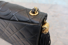 將圖片載入圖庫檢視器 CHANEL/シャネル マトラッセフリンジチェーンショルダーバッグ ラムスキン ブラック/ゴールド金具 ショルダーバッグ 800050015