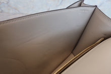 画像をギャラリービューアに読み込む, HERMES/エルメス コンスタンス3 24 パーソナルオーダー エバーカラー アネモネ/パールグレー C刻印 ショルダーバッグ 700080044