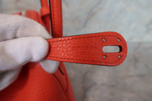 画像をギャラリービューアに読み込む, HERMES/エルメス リンディ26 トリヨンクレマンス オレンジポピー X刻印 ショルダーバッグ 700100134