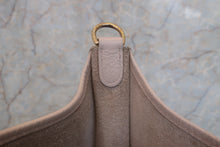 画像をギャラリービューアに読み込む, HERMES/エルメス エブリン1GM トリヨンクレマンス ベージュ □F刻印 ショルダーバッグ 800010007