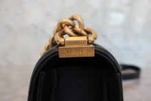 画像をギャラリービューアに読み込む, CHANEL/シャネル ボーイシャネルチェーンショルダーバッグ ラムスキン ブラック/ゴールド金具 ショルダーバッグ 800080036