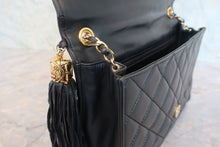 將圖片載入圖庫檢視器 CHANEL/シャネル マトラッセフリンジチェーンショルダーバッグ ラムスキン ブラック/ゴールド金具 ショルダーバッグ 800050015