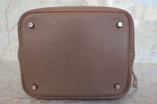 画像をギャラリービューアに読み込む, HERMES/エルメス ピコタンロックMM トリヨンクレマンス エトゥープ □L刻印 ハンドバッグ 700110176