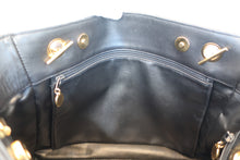 Load image into Gallery viewer, CHANEL Matelasse Chain tote bag Lambskin Black/Gold hardware Tote bag 800090206