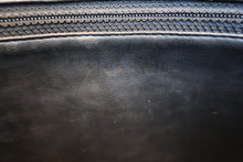 将图片加载到图库查看器,CHANEL/香奈儿 三C 链条包 荔枝皮 Black/Gold hadware(黑色/金色金属) 肩背包 800050023