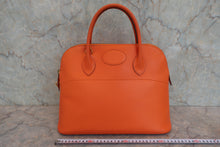 Load image into Gallery viewer, HERMES BOLIDE 35 Gulliver leather Orange 〇U Engraving Shoulder bag 800060179