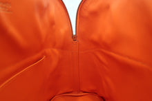 Load image into Gallery viewer, HERMES BOLIDE 35 Gulliver leather Orange 〇U Engraving Shoulder bag 800060179