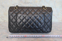 Load image into Gallery viewer, CHANEL Matelasse Double Flap Double Chain shoulder bag Caviar skin Black/Gold hardware Shoulder bag 800090100