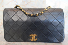 将图片加载到图库查看器,CHANEL/香奈儿 CF 链条包 羊皮 Black/Gold hadware(黑色/金色金属) 肩背包 700120015