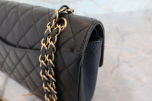 Load image into Gallery viewer, CHANEL Matelasse Double Flap Double Chain shoulder bag Caviar skin Black/Gold hardware Shoulder bag 800090100