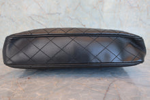 将图片加载到图库查看器,CHANEL/香奈儿 链条包 羊皮 Black/Gold hadware(黑色/金色金属) 肩背包 800050022