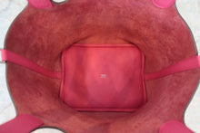Load image into Gallery viewer, HERMES PICOTIN LOCK MM Clemence leather Rose shocking Z Engraving Hand bag 800060183