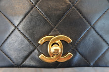 将图片加载到图库查看器,CHANEL/香奈儿 CF 链条包 羊皮 Black/Gold hadware(黑色/金色金属) 肩背包 700120015