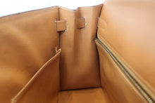 Load image into Gallery viewer, HERMES KELLY 32 Graine Couchevel leather Natural □C Engraving Shoulder bag 700040072