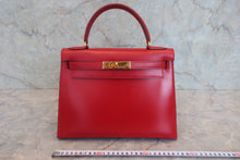 画像をギャラリービューアに読み込む, HERMES/エルメス ケリー28 ボックスカーフ ヴァーミリオン 〇S刻印 ショルダーバッグ 800030183