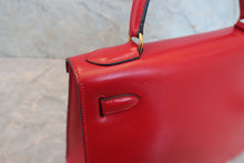 画像をギャラリービューアに読み込む, HERMES/エルメス ケリー28 ボックスカーフ ヴァーミリオン 〇S刻印 ショルダーバッグ 800030183