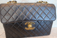 将图片加载到图库查看器,CHANEL/中号CF 单盖包 链条包 羊皮 Black/Gold hadware(黑色/金色金属) 肩背包 700120011